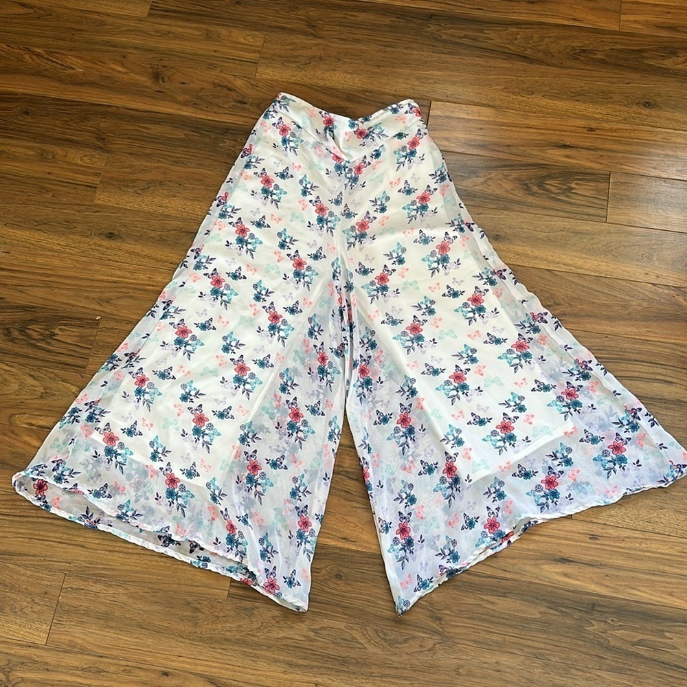 🔥White BoHo floral, print paint skirt size small stretch waist